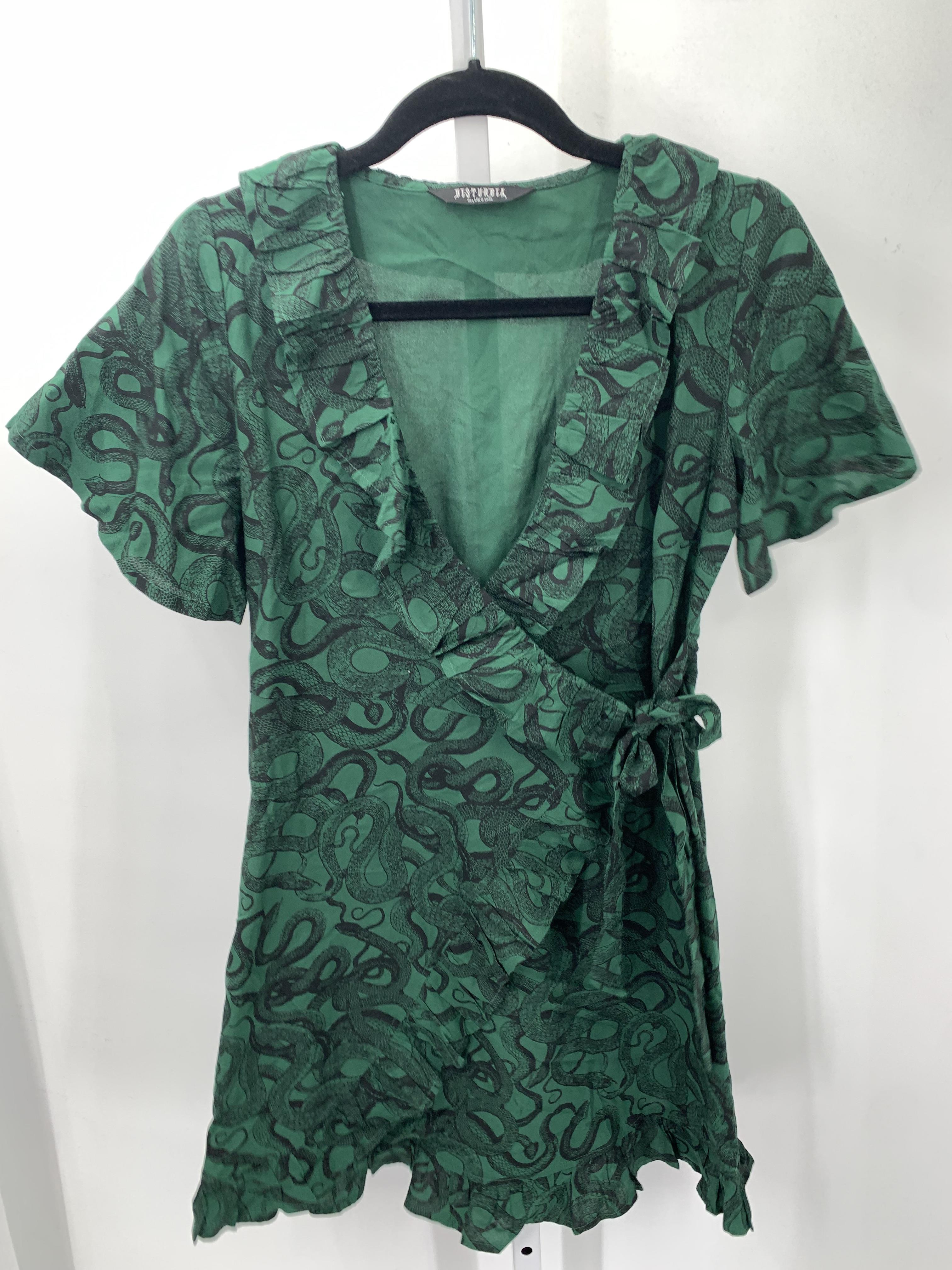 Size 4 Juniors Short Sleeve Dress