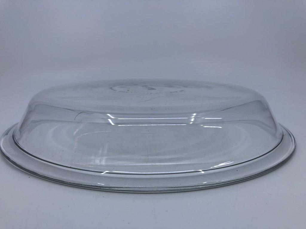ROUND PYREX PIE DISH.