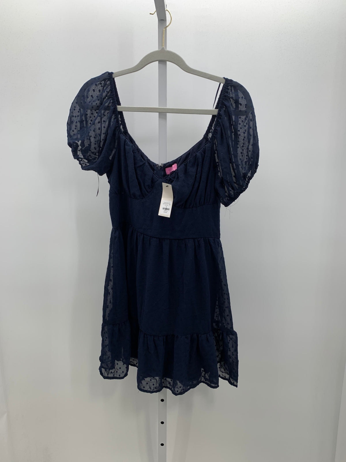 Miami Size Medium Juniors Short Sleeve Dress
