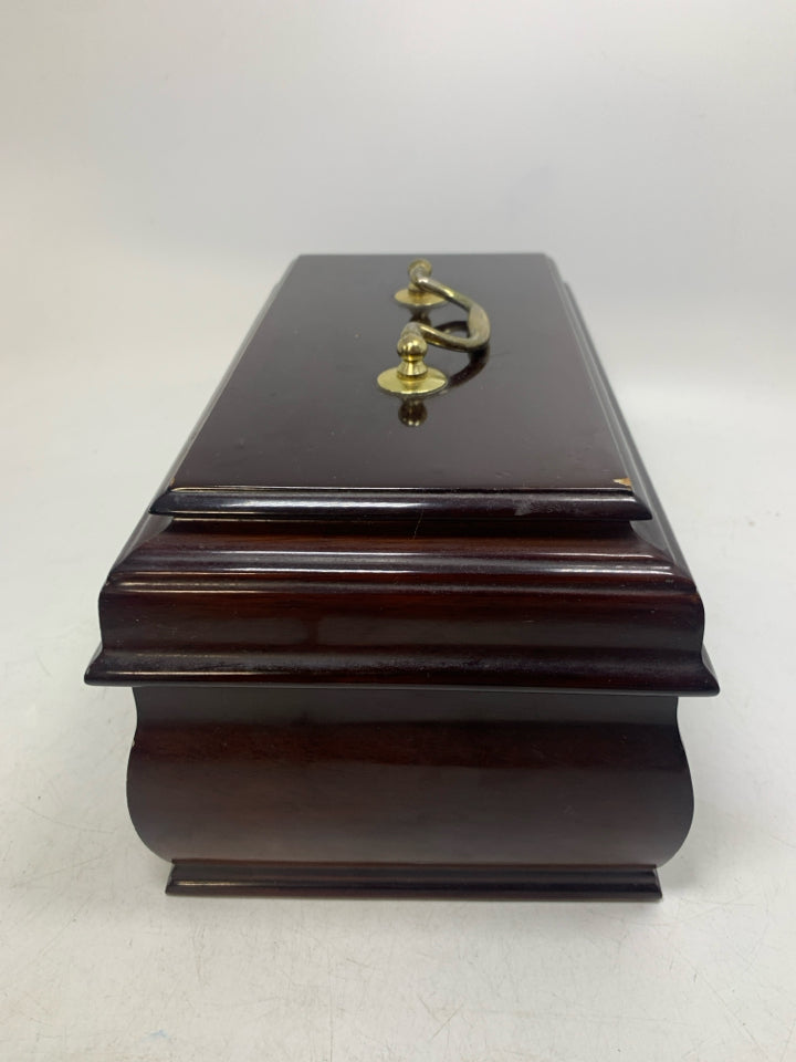 VTG WOOD JEWELRY BOX W/ GOLD HARDWARE LOCK/KEY- MINOR WEAR.