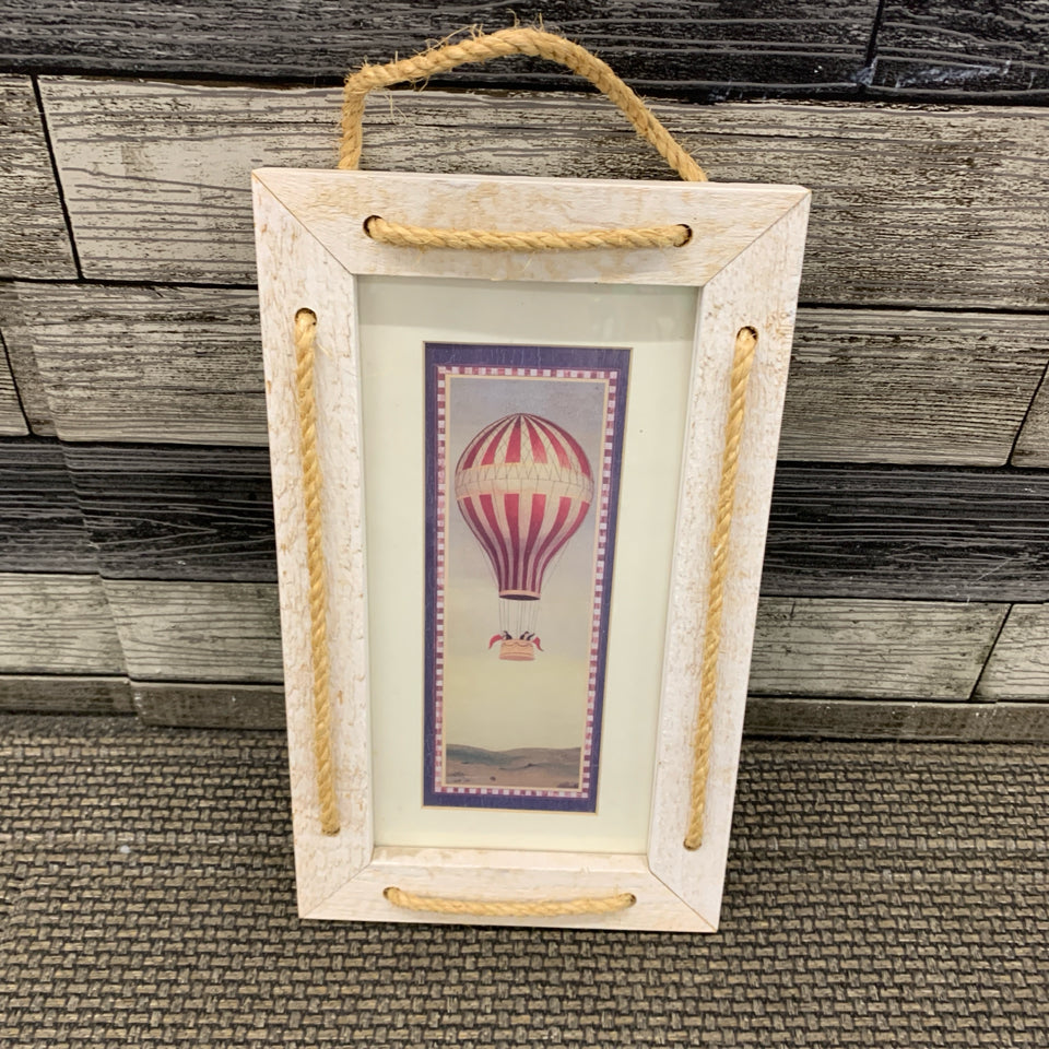 HOT AIR BALLOON PRINT IN ROPE FRAME.