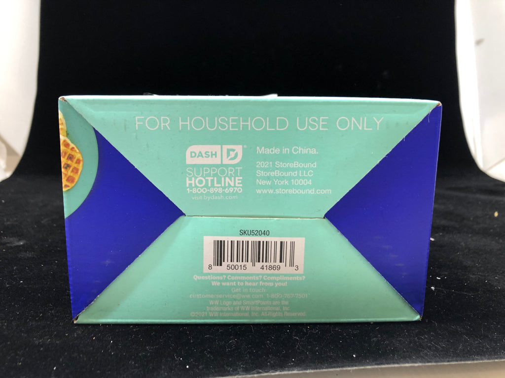 NIB MINI WAFFLE MAKER WW BY DASH.