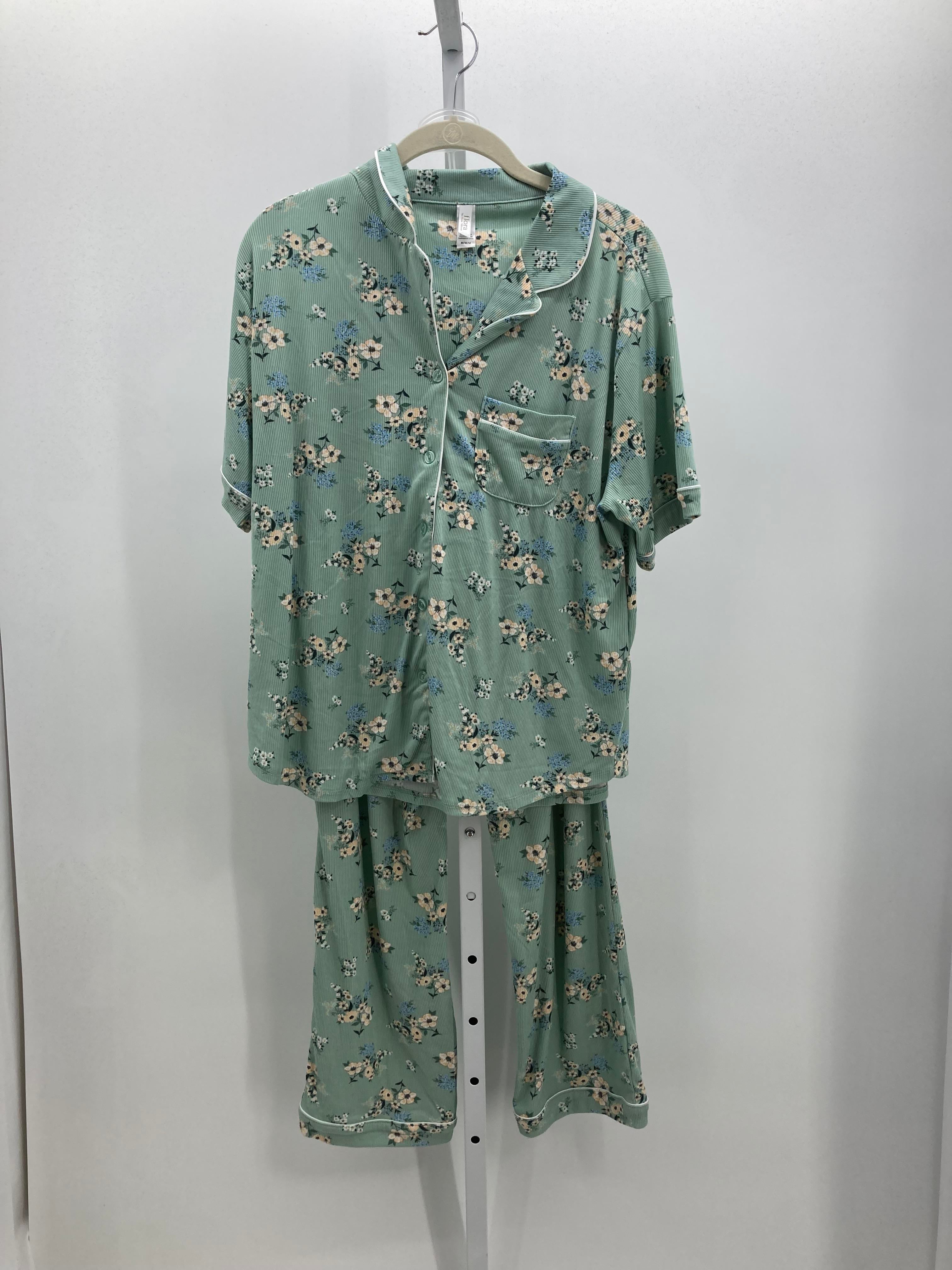 Size Medium Misses Pajamas