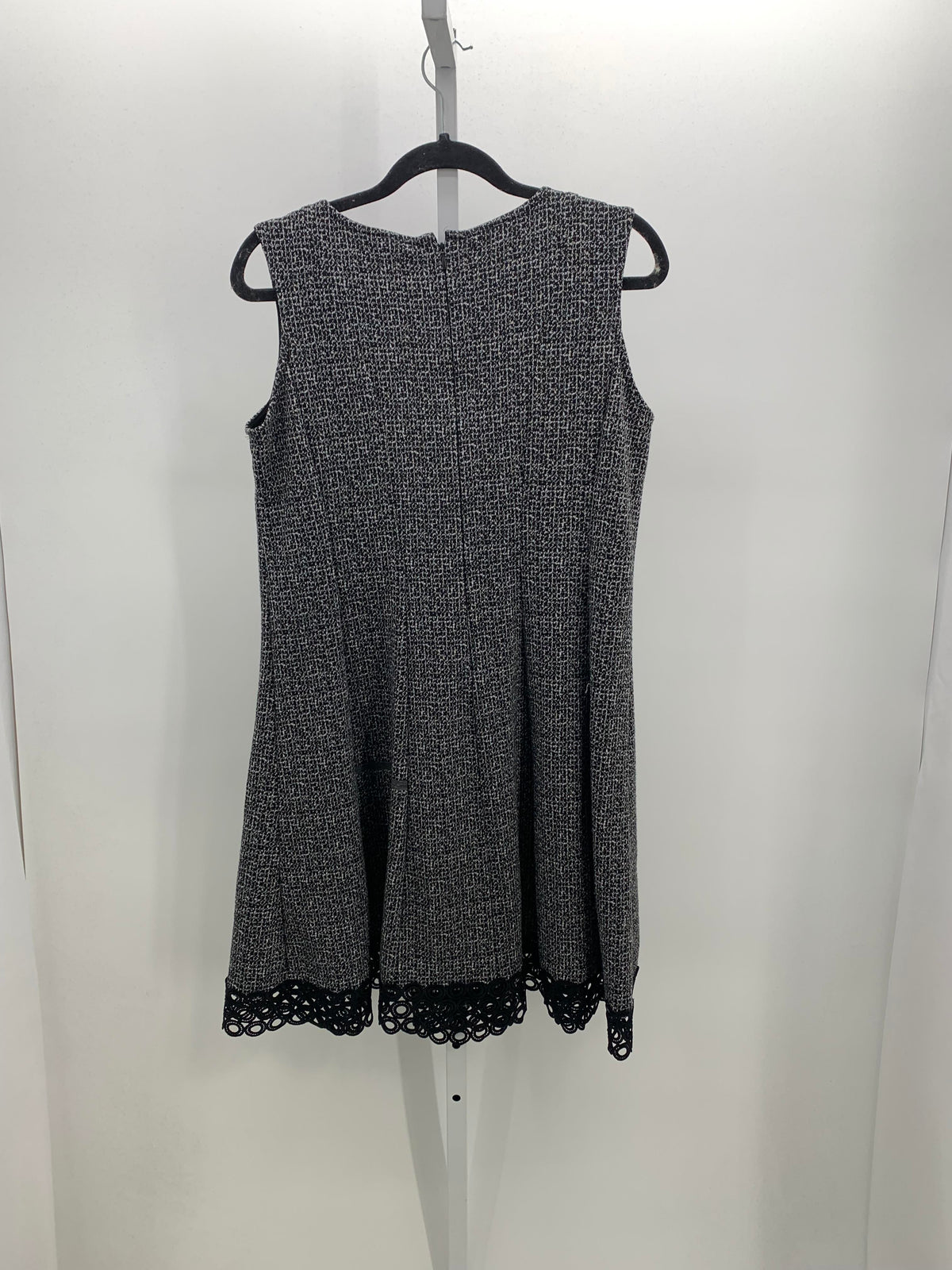 Roz & Ali Size 14 Petite Petite Sleeveless Dress