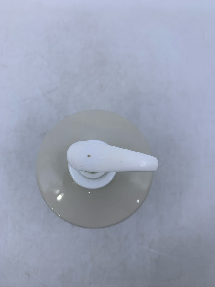 SOAP DISPENSER WOVEN TRADITIONS IVORY W/ RED.