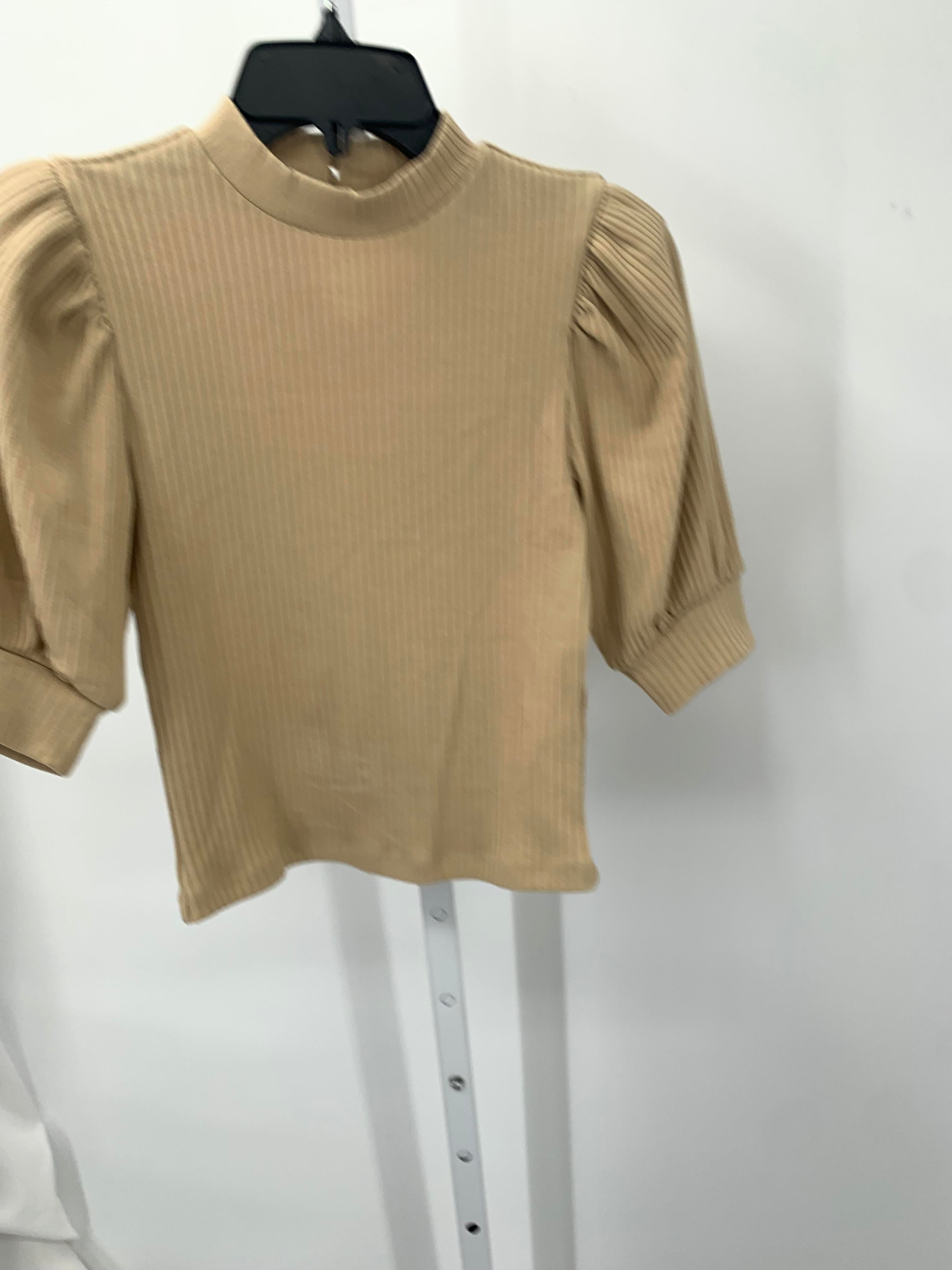 Forever 21 Size Small Juniors Short Sleeve Shirt