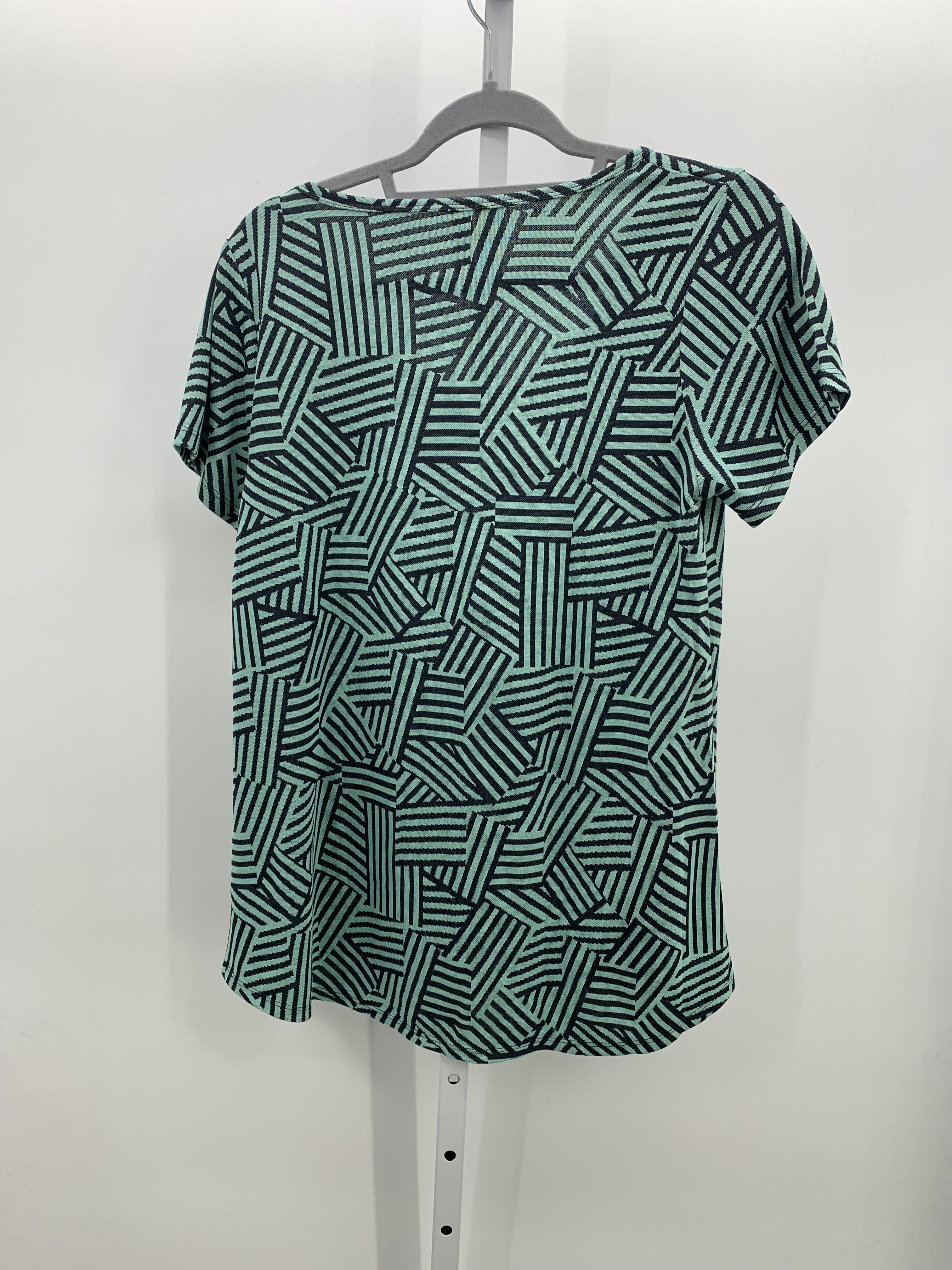 Lularoe Size Small Misses Short Sleeve Shirt