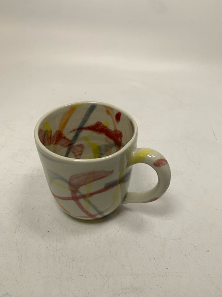 COLORFUL LINES FISHEYE BROOKLYN MUG.