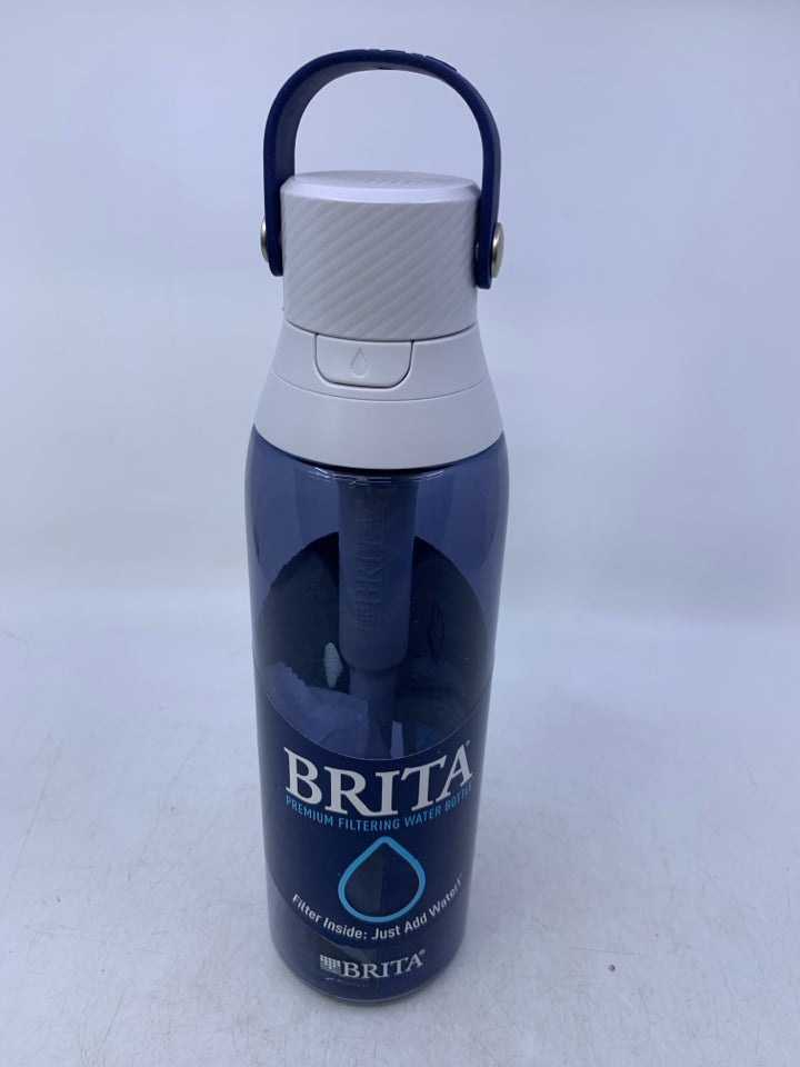 NIP DARK BLUE PLASTIC WATER BOTTLE.