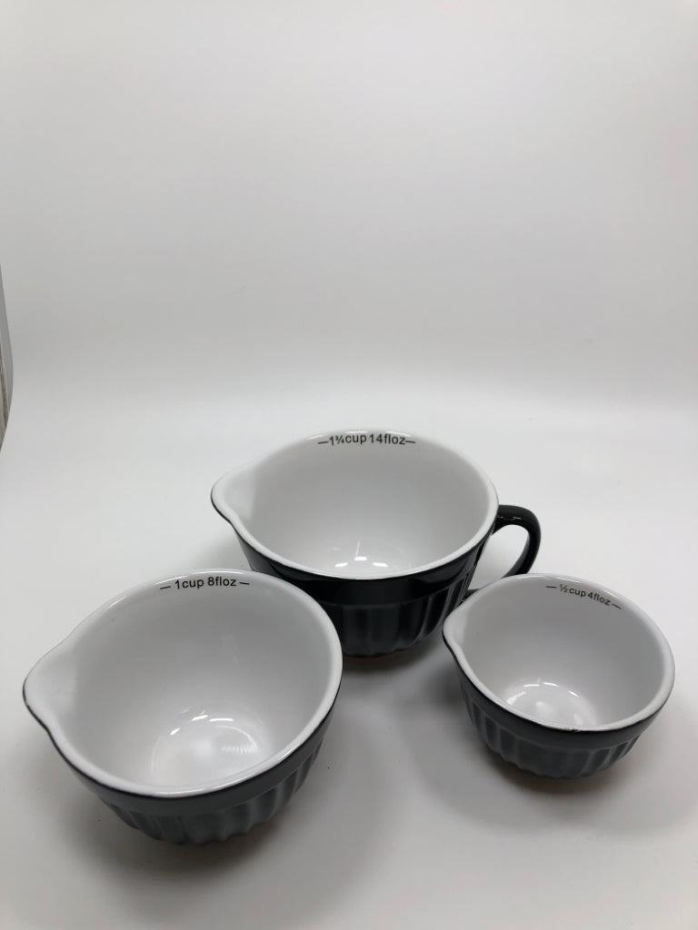 3PC BLACK CERAMIC MEASURING CUPS.