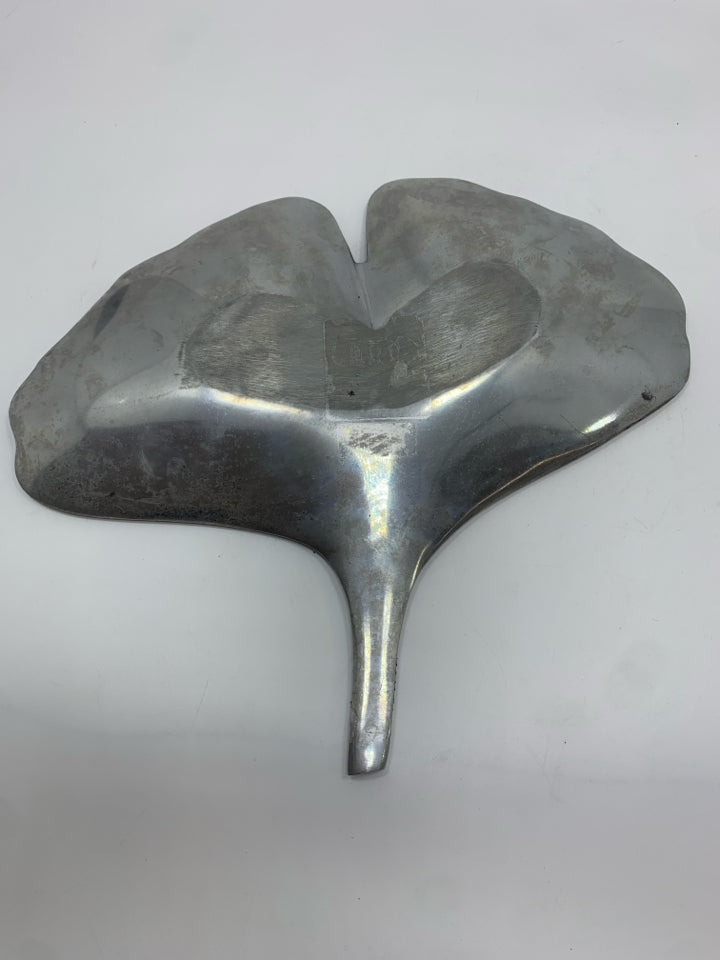 SILVER LEAF DISPLAY TRAY.