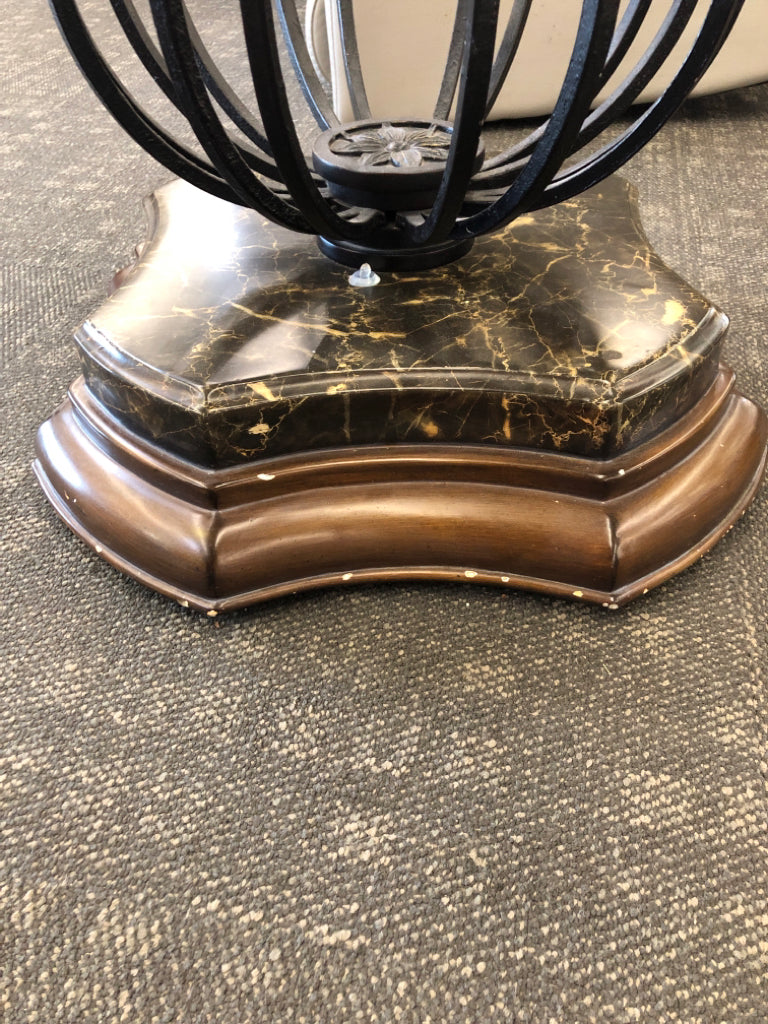 MARBLE CAGE-STYLE GLASS-TOP END TABLE.