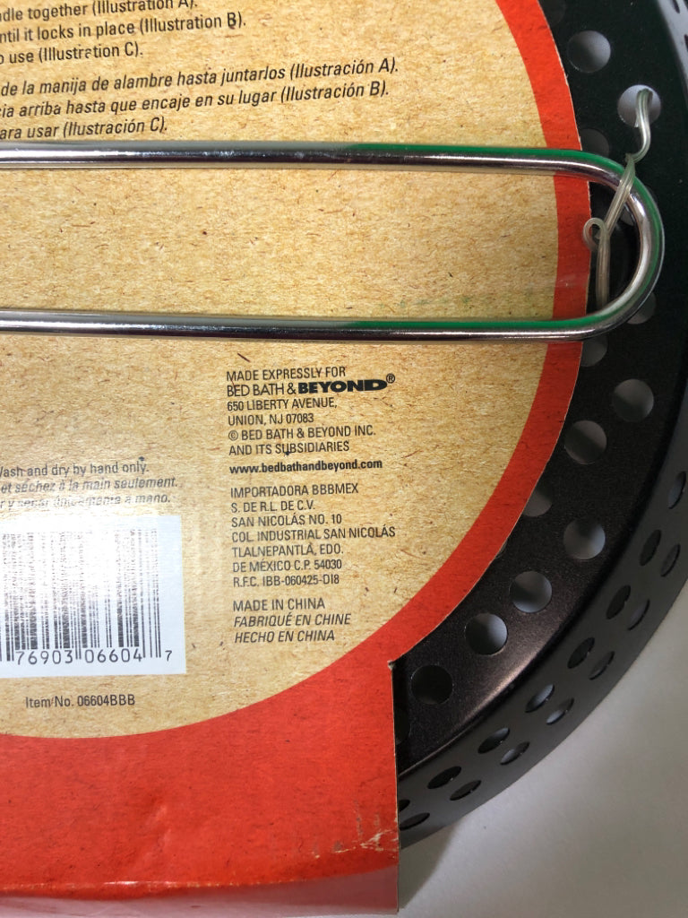 NIP GRILL SKILLET.