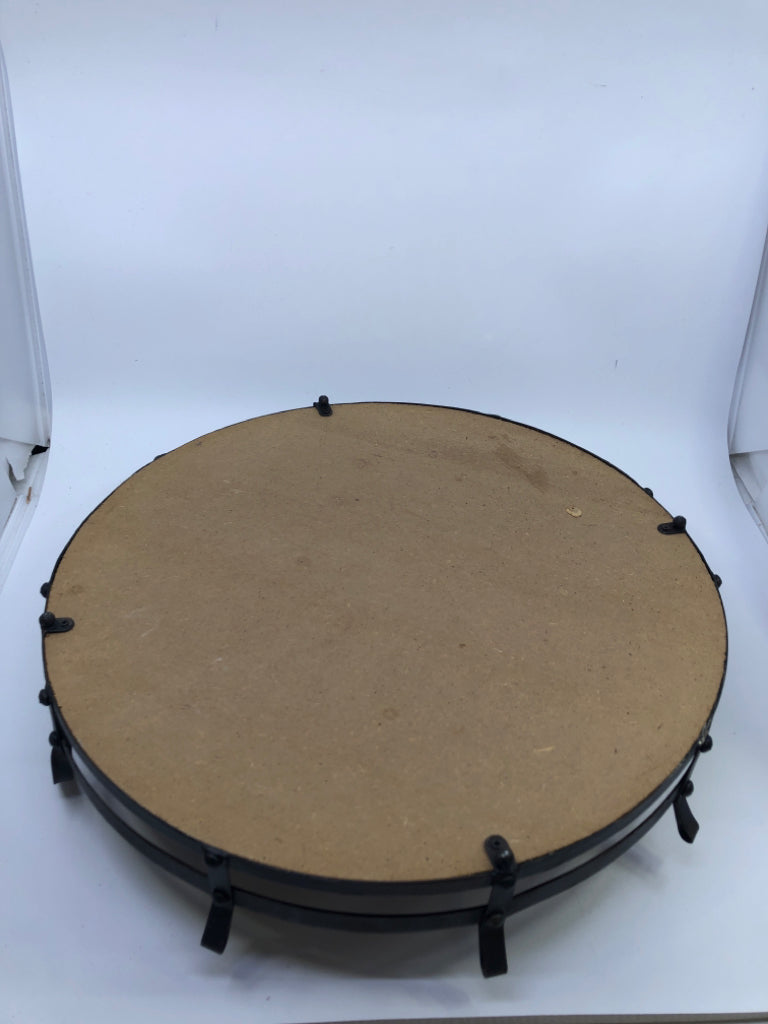 DARK WOOD CIRCLE TRAY W/ METAL EDGE+HANDLES.