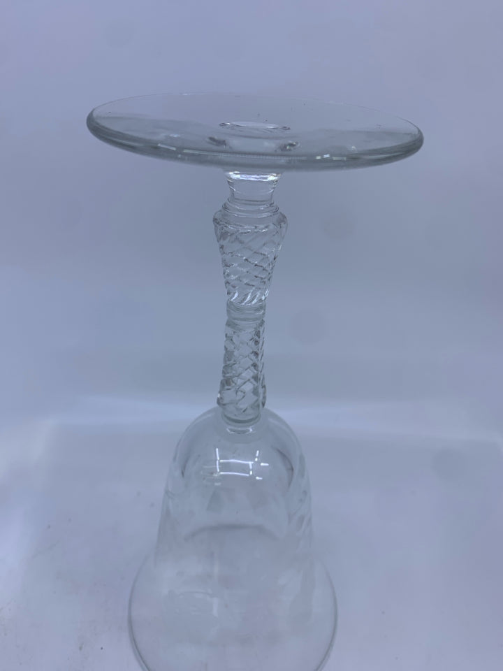 4 PRINCESS HOUSE WINE GOBLETS W/ ETCHED FLOWERS.