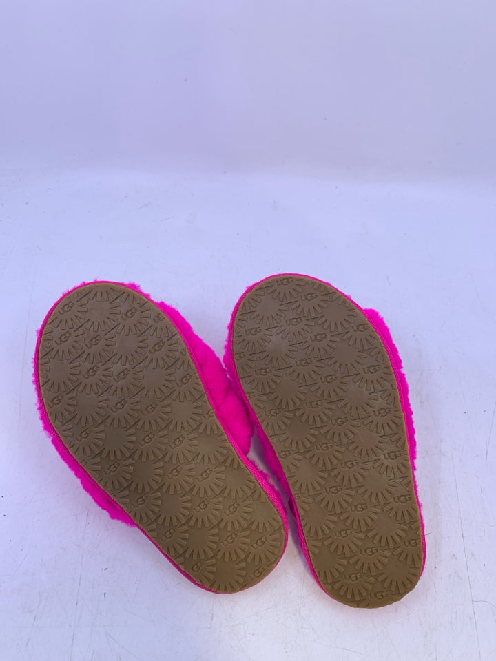 UGG Size 10 Slippers