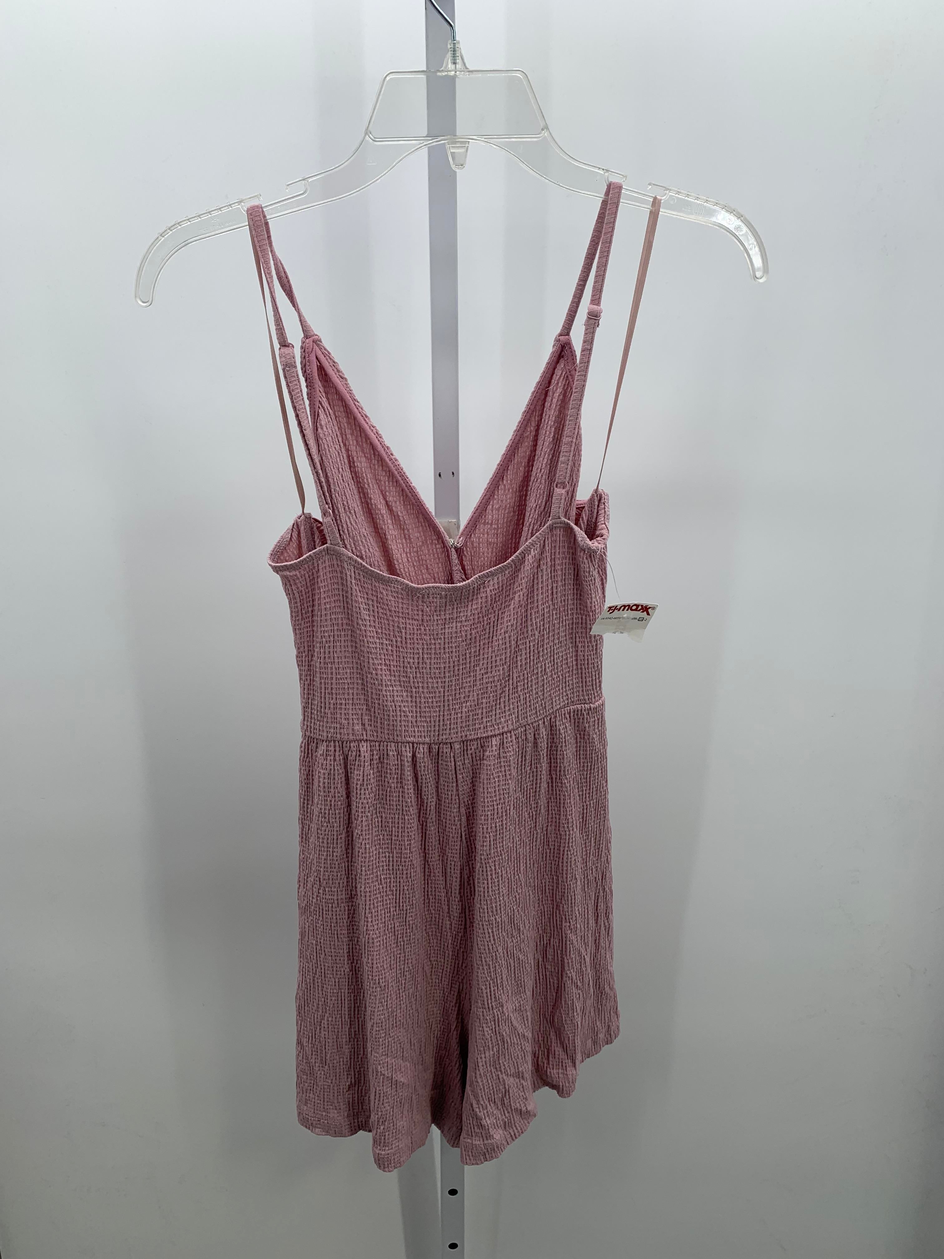 Love Tree Size Medium Juniors Romper