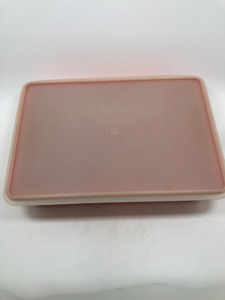 ORANGE TUPPERWARE ORGANIZER W/LID.