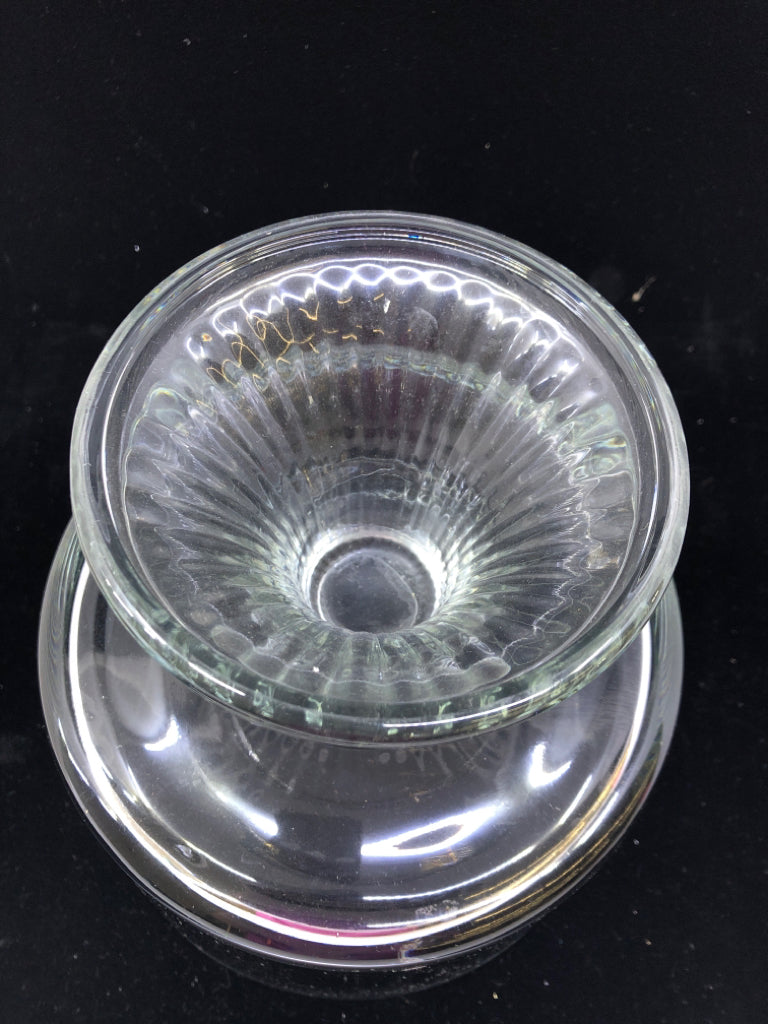 CLEAR GLASS FOOTED TRIFLE BOWL.