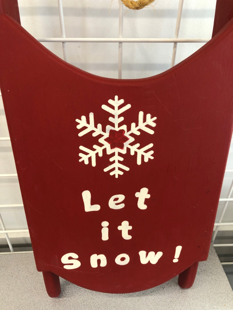 LET IT SNOW WALL HANGING SLED DECOR.