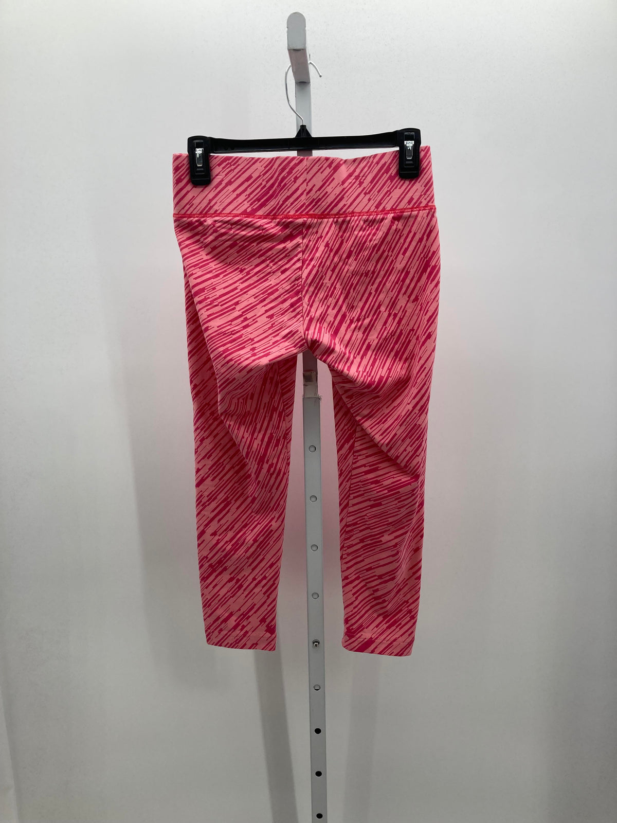 Puma Size Medium Misses Capri Pants