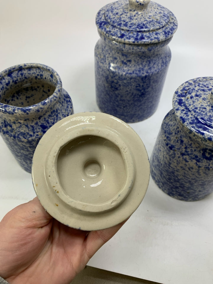 3 BLUE SPONGE CANISTERS COUNTRY LIFE EMPORIUM OF MAINE.