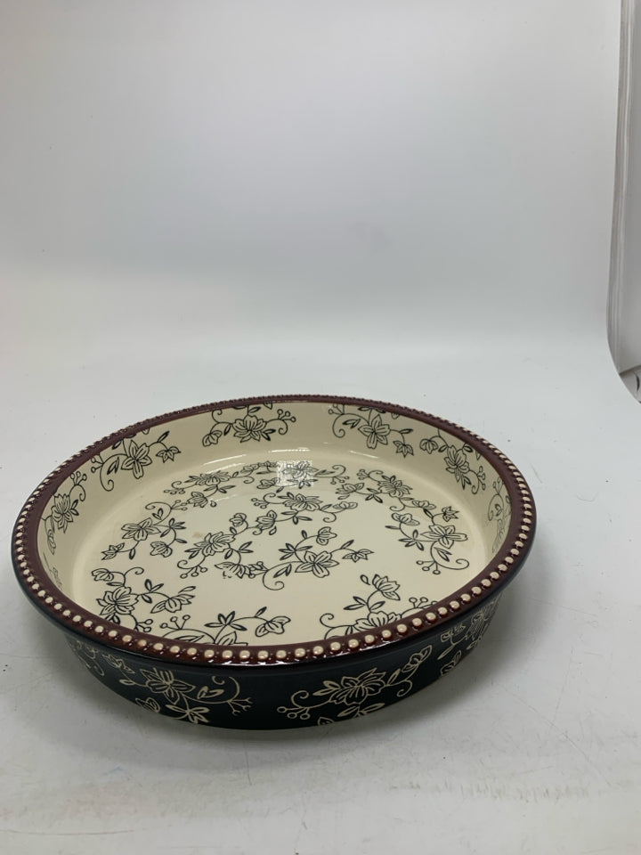 FLORAL LACE PIE PLATE BEADED EDGE.