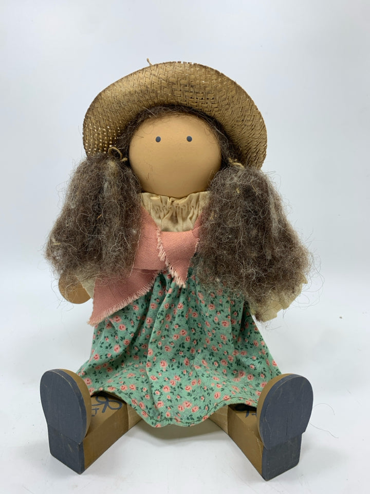 LIZZIE HIGH SITTING GIRL FIGURE.