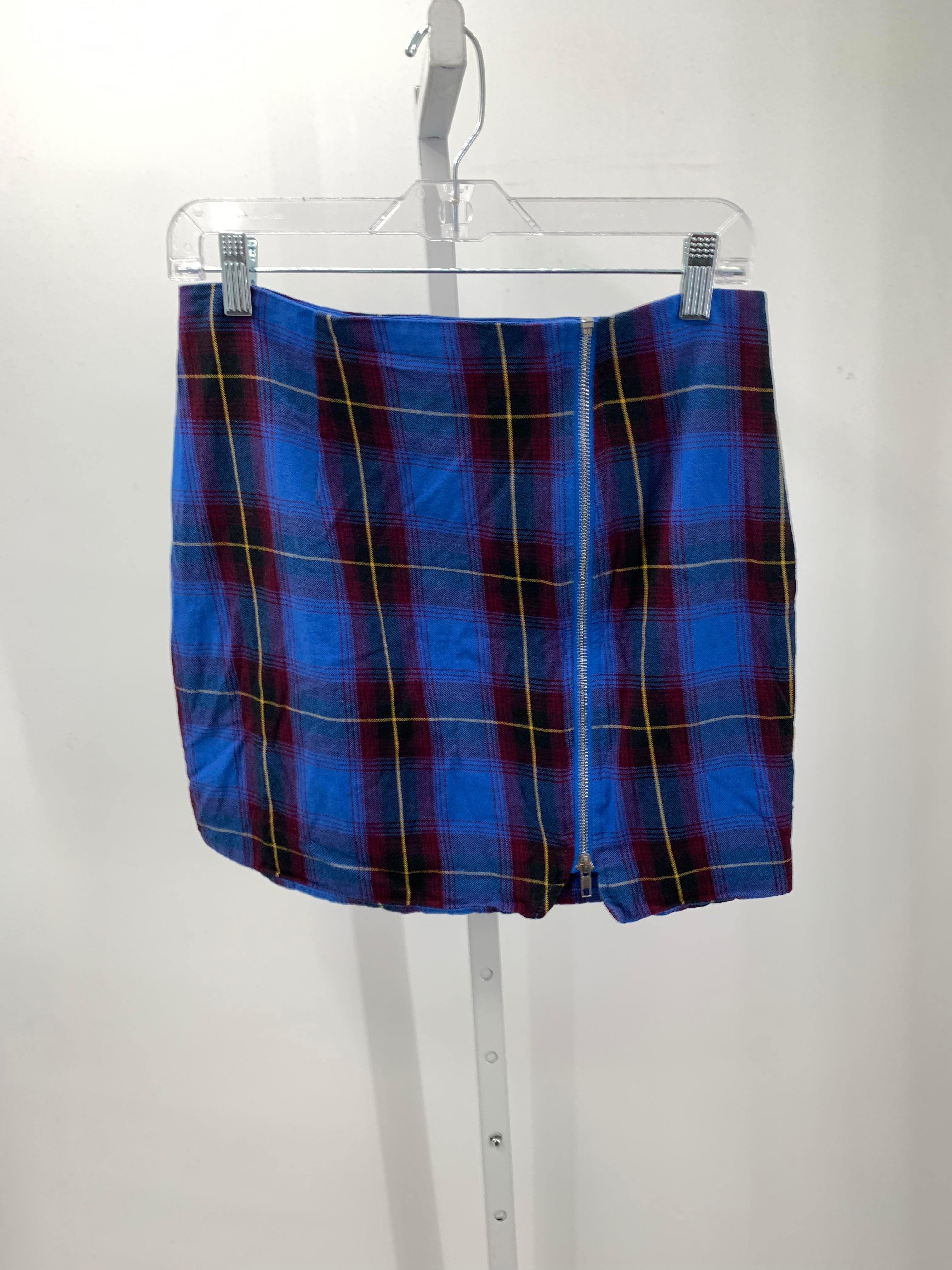 Size Large Juniors Skirt