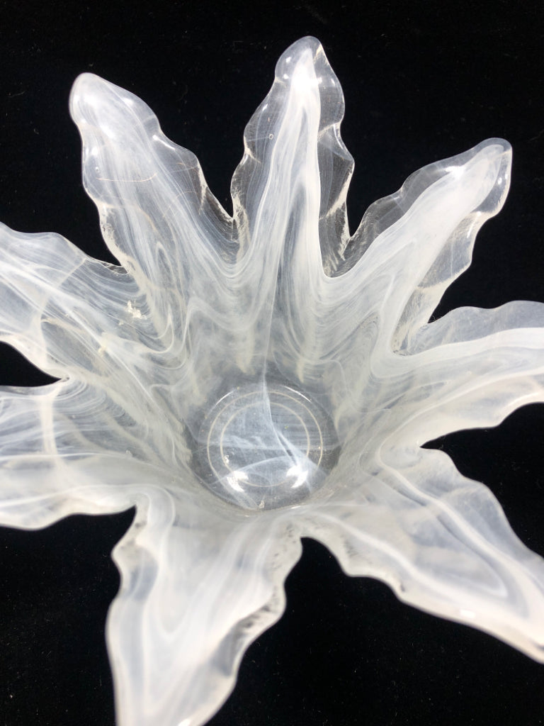 WHITE/CLEAR GLASS PETAL DISH.