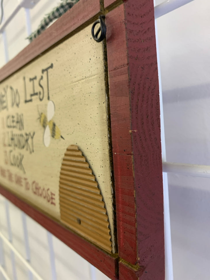 HONEY DO LIST WALL HANGING W/BEES RED BOARDER & GREEN BOW.