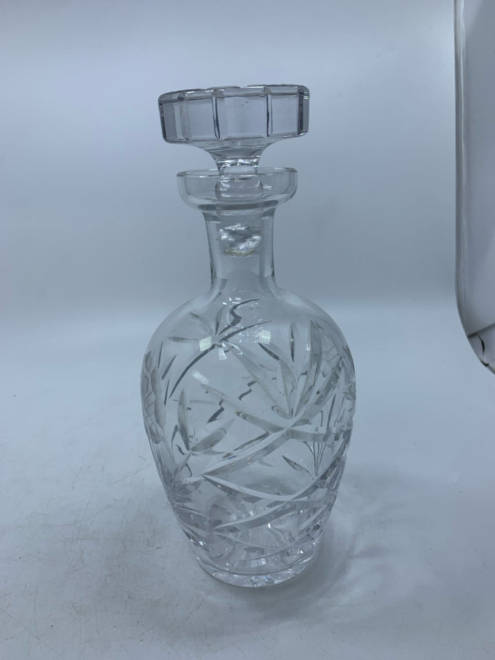 CRYSTAL DECANTER W/ ETCHED FLOWERS/LEAVES.