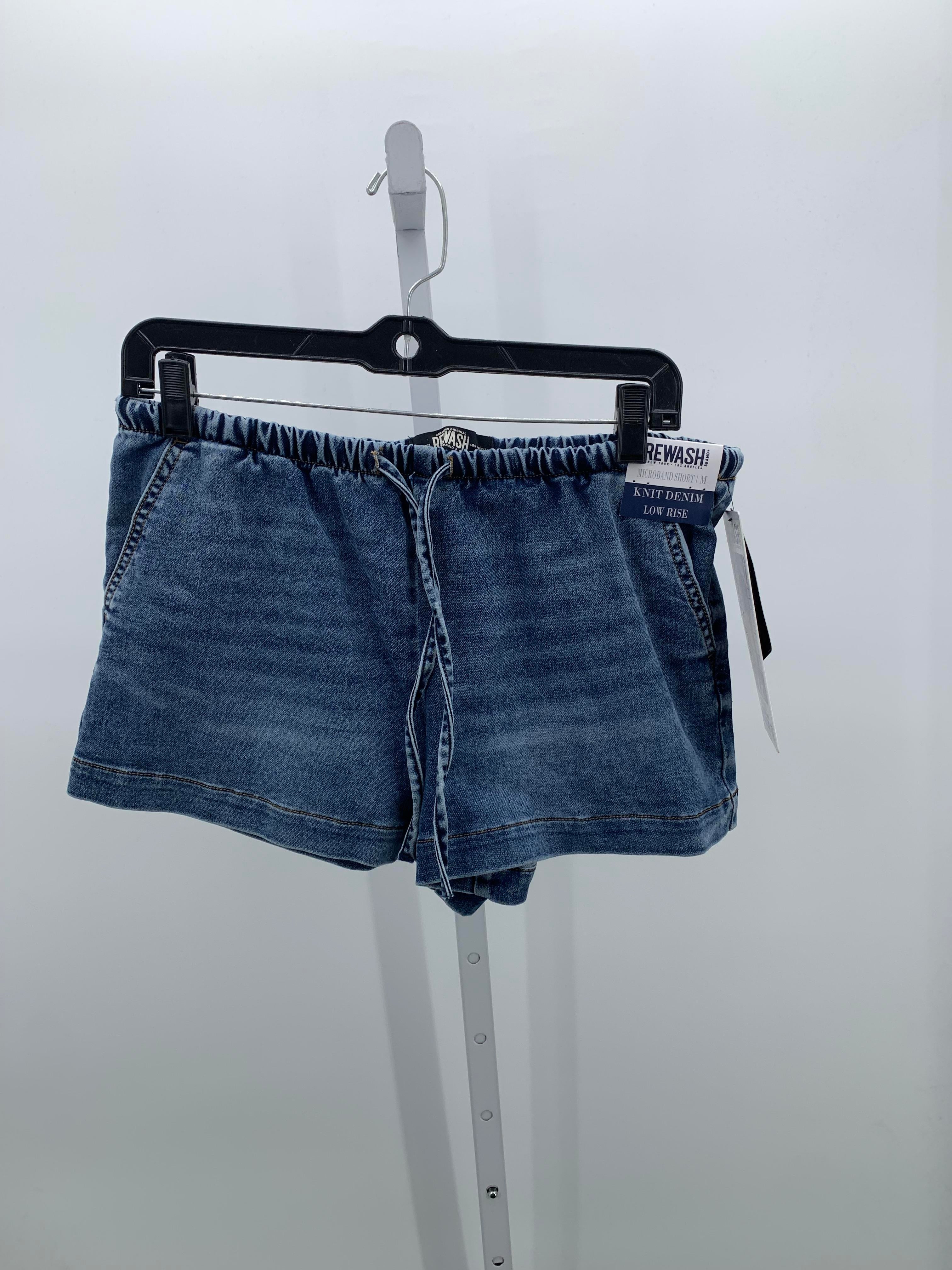 Size Medium Juniors Shorts