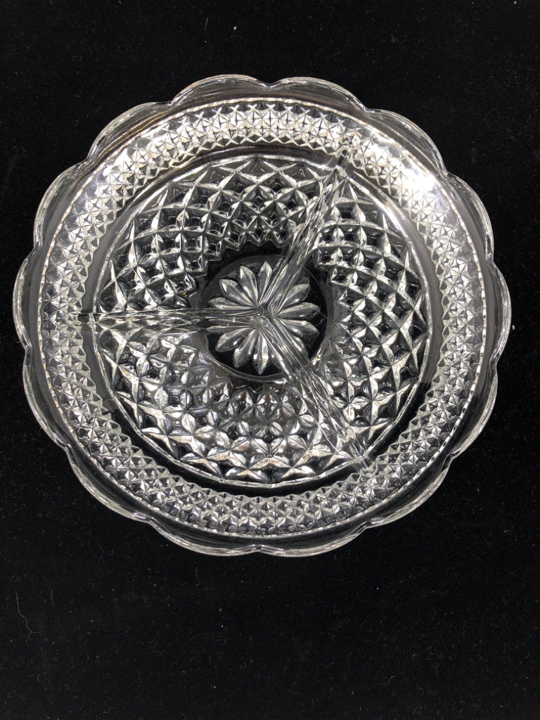 ROUND CUT GLASS 3 DIVIDED SERVING PLATE.