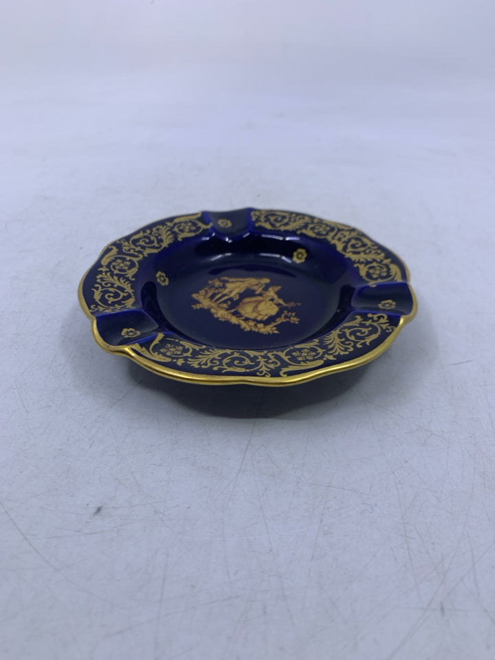 COBALT BLUE W/ GOLD DETAILS.