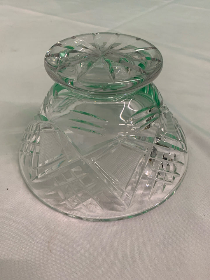 ETCHED FLORAL CRYSTAL FOOTED CANDY DISH.