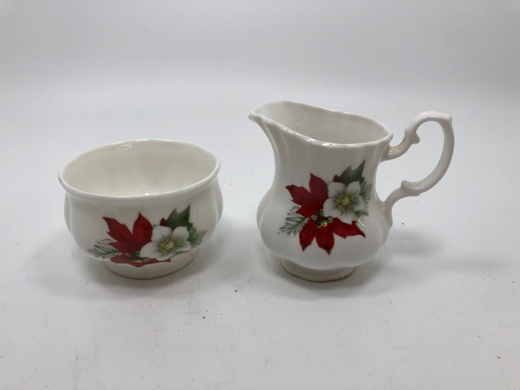 POINSETTIA MINI CREAM/SUGAR.
