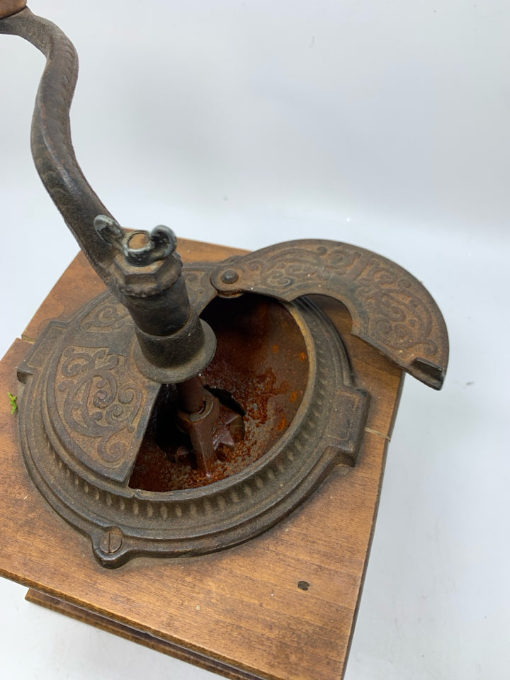 VTG COFFEE MILL/GRINDER.