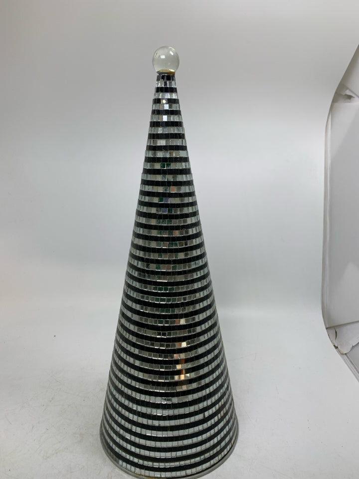 MIRRORED MOSAIC METAL TREE W/ BLACK STRIPES.