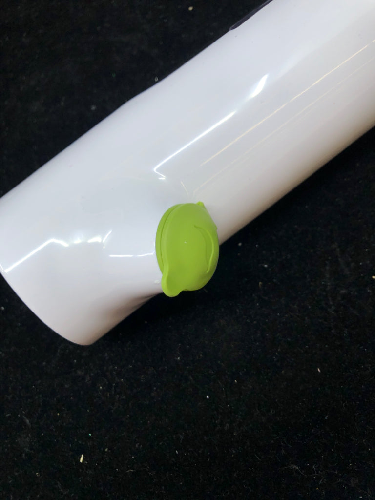WHITE PLASTIC HERB SAVER.