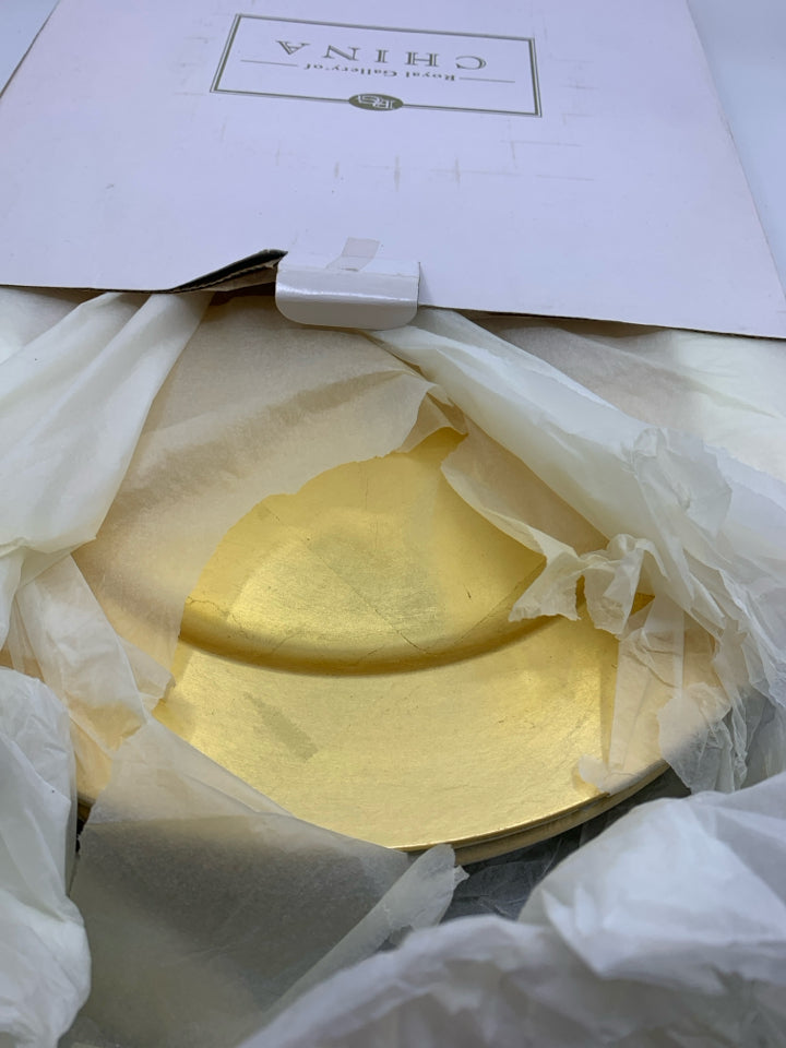 4 NIB GOLDEN SERVING CHARGERS.
