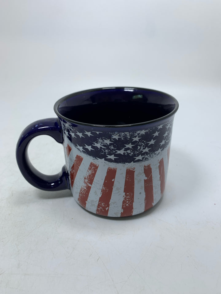 AMERICANA THEMED BASS PRO MUG.