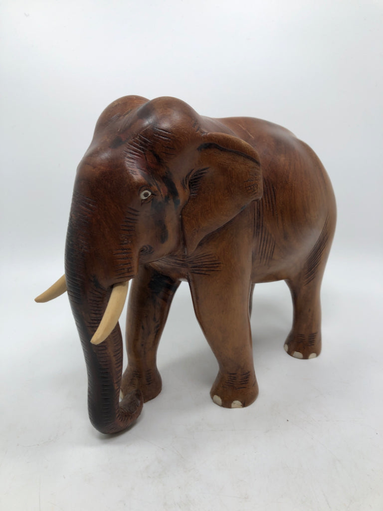 WOODEN CARVED ELEPHANT.