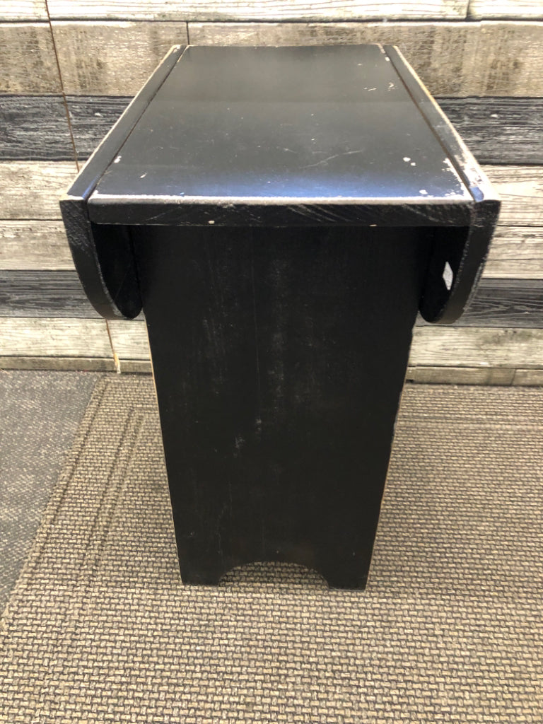 DISTRESSED HEART CUT-OUT BLACK SIDE TABLE.