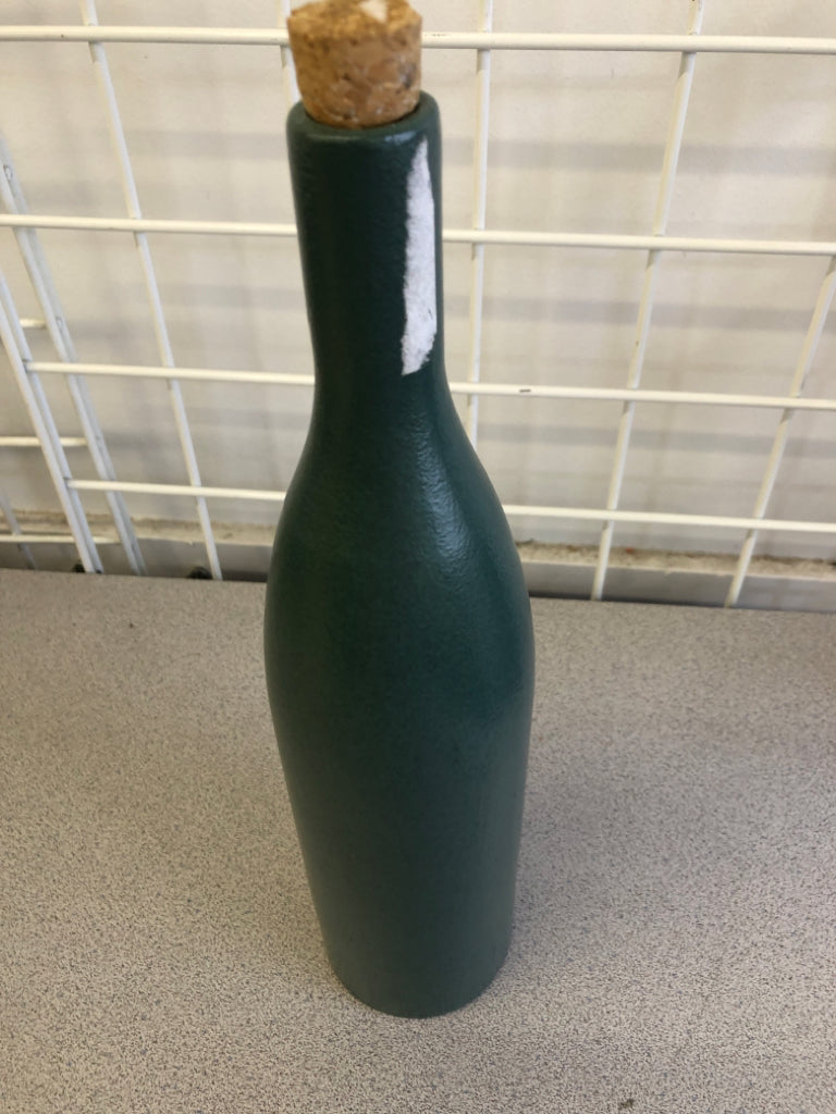GREEN PORCELAIN BOTTLE WITH CORK.