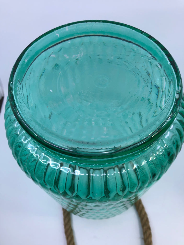 LARGE TEAL GLASS LANTERN W/ROPE HANDLE.