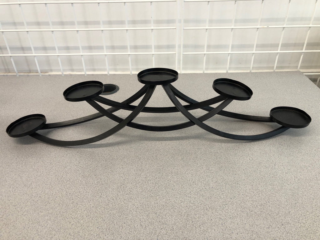 5-SPOT METAL CANDLE HOLDER CENTERPIECE.
