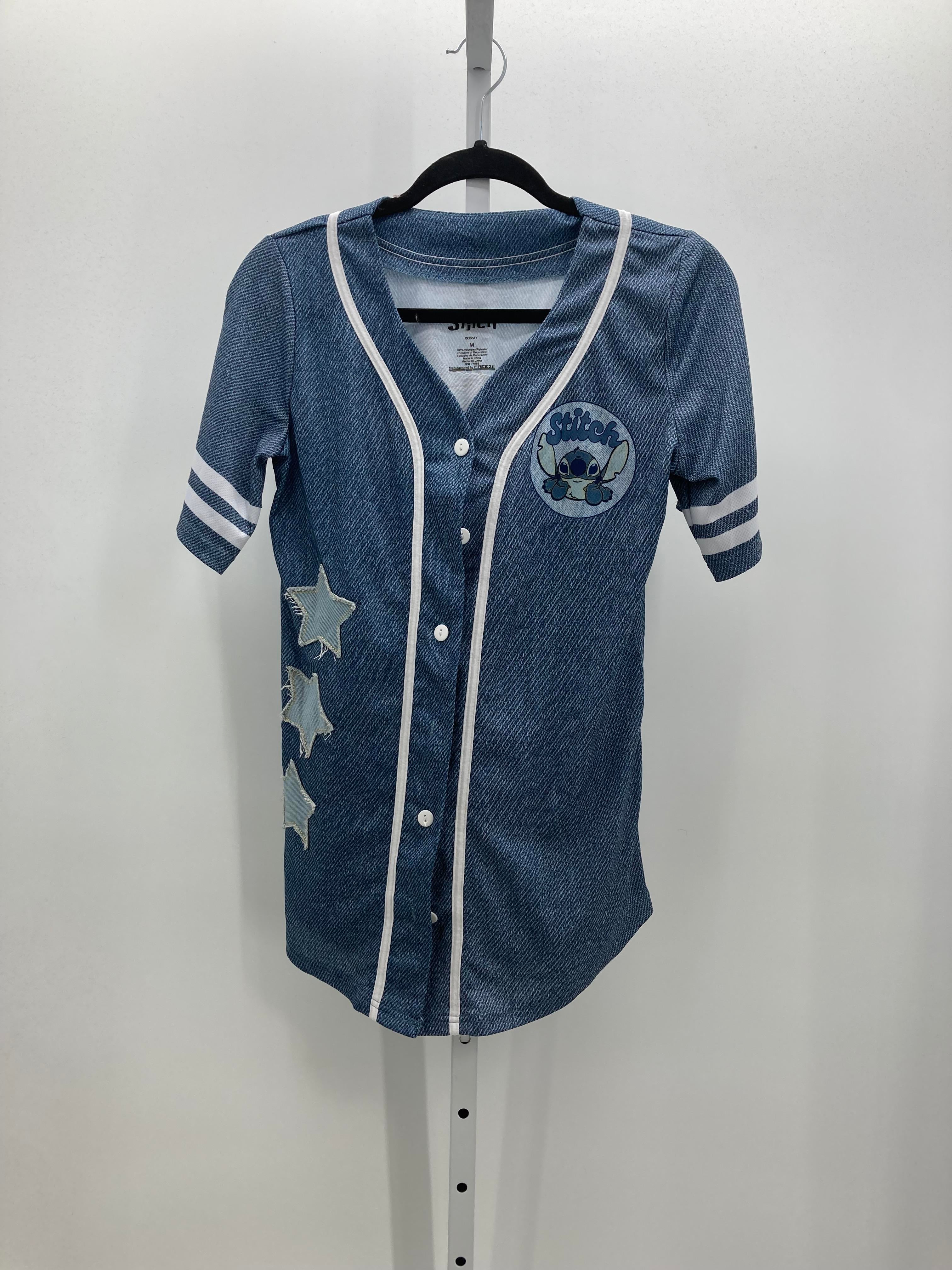 Disney Size Medium Juniors Short Sleeve Shirt