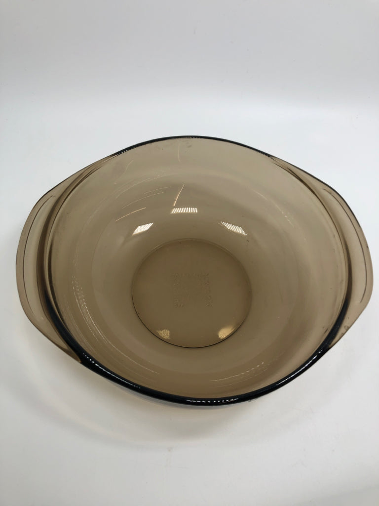 VTG VISION AMBER GLASS LIDDED CASSEROLE DISH.