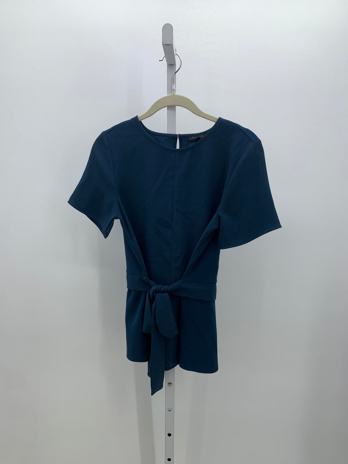 Ann Taylor Size X Small Misses Short Sleeve Shirt